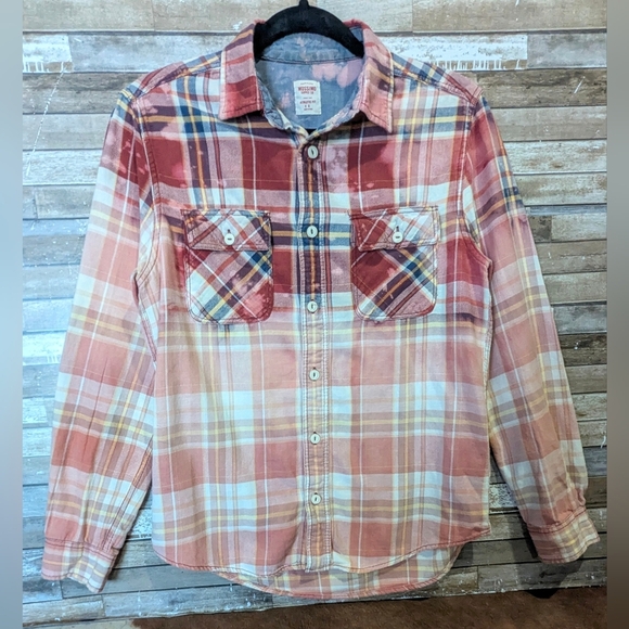 NIRVANA Red and Blue Plaid Casual Button Down Shirt - Picture 10 of 15